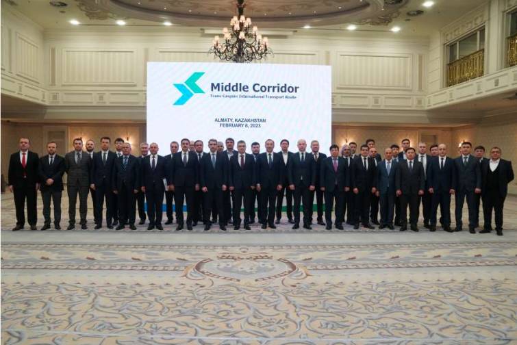 Qazaxıstanda Transxəzər Beynəlxalq Nəqliyyat Marşrutu ilə bağlı toplantı ke&ccedil;irilib