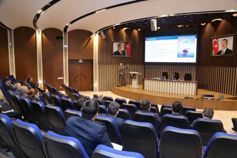 ABS nümayəndəsi ASCO əməkdaşlarına təlim keçib