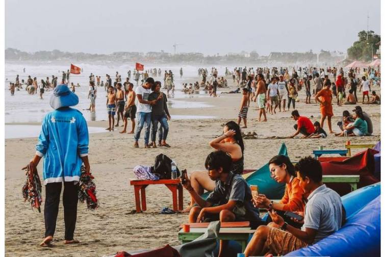 Bali adasında xarici turistlər üçün kvota tətbiq edilə bilər