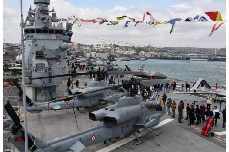“TCG Anadolu” gəmisini altı gün ərzində 40 min nəfər ziyarət edib