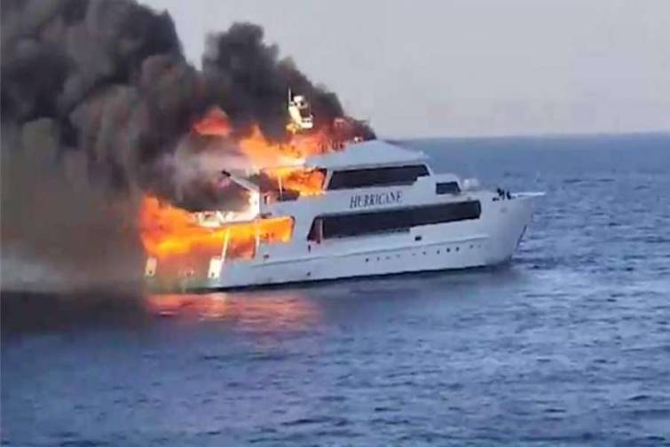 Misir gəmisində yanğın nəticəsində üç britaniyalı turist itkin düşüb