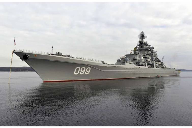 Flaqmanı “Admiral Naximov” gəmisi əvəz edəcək