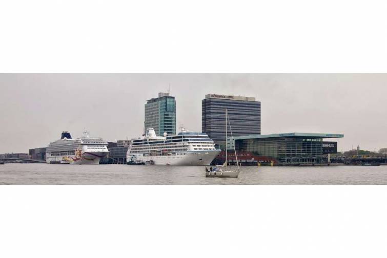 Amsterdam turizmin məhdudlaşdırılması çərçivəsində kruiz terminalını bağlamaq niyyətindədir