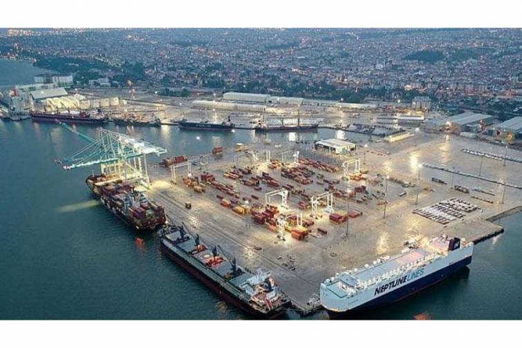Türkiyə limanlarının qəbul etdiyi yüklərin həcmi açıqlanıb