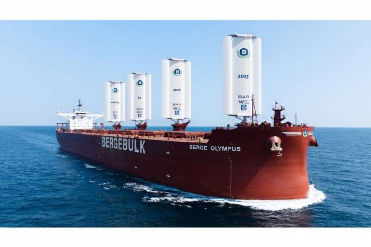 “Berge Bulk” şirkəti dedveyti 210 000 ton olan balkerini dörd sərt “BARTech WindWings” sistemi ilə təkmilləşdirib