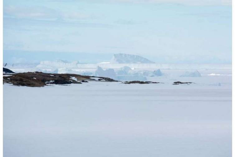 Şərqi Antarktidanın buz təbəqəsi altında qədim çay yataqları aşkarlanıb