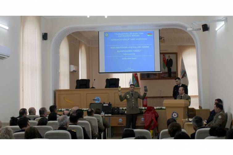 ADDA-da “Əhalinin fövqəladə hallar zamanı mühafizəsinin təşkili” mövzusunda nümunəvi dərs keçirilib