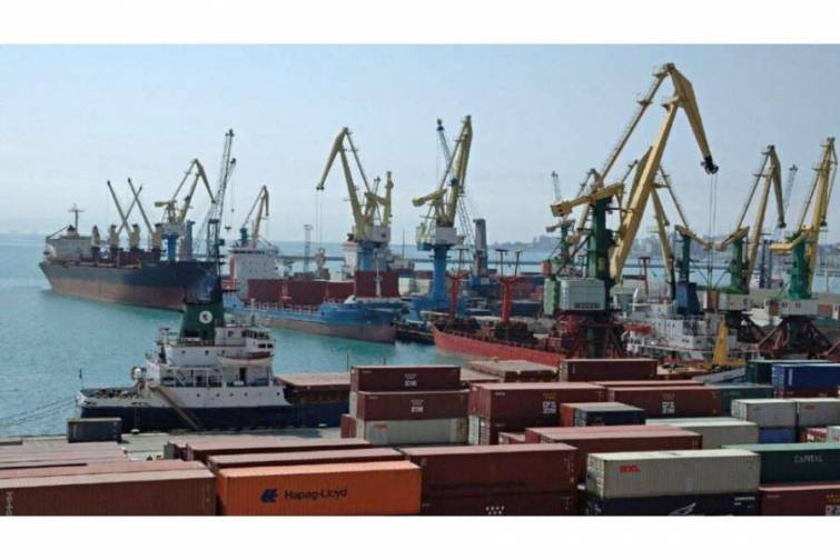 Qazaxıstan tezliklə Aktau limanında konteyner qovşağının tikintisinə başlayacaq