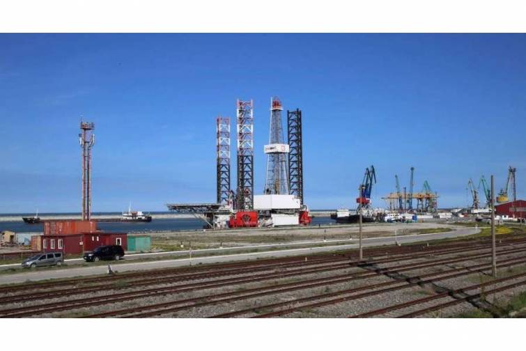 Çinin “Famsun Group” şirkəti Mahaçqala limanında taxıl terminalı tikmək istəyir