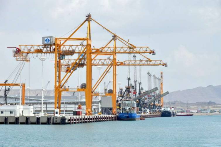 Türkmənbaşı limanı ildə 17 milyon ton yük ötürə bilər