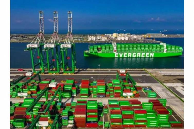 “Evergreen” gəmiçilik şirkəti üçün 17500 konteyner tikiləcək