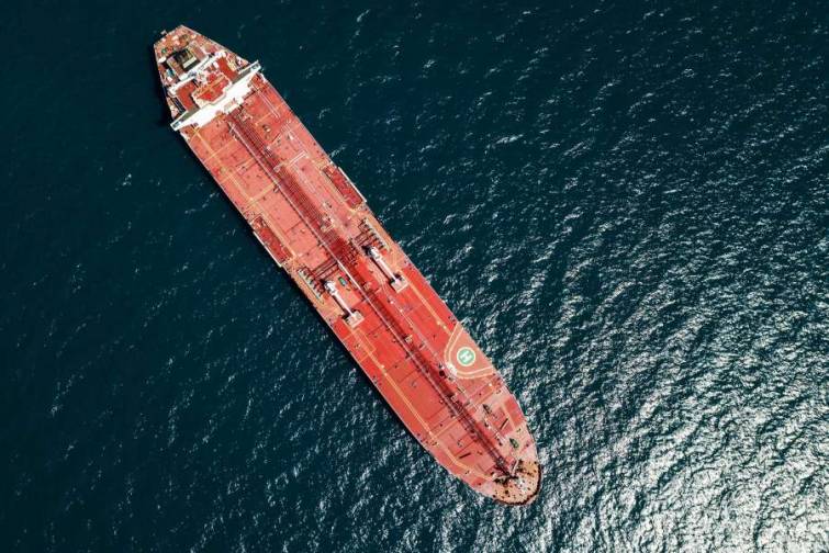 Bosfor boğazında Portuqaliya bayrağı altında üzən tankerin sükan qurğusu sıradan çıxıb