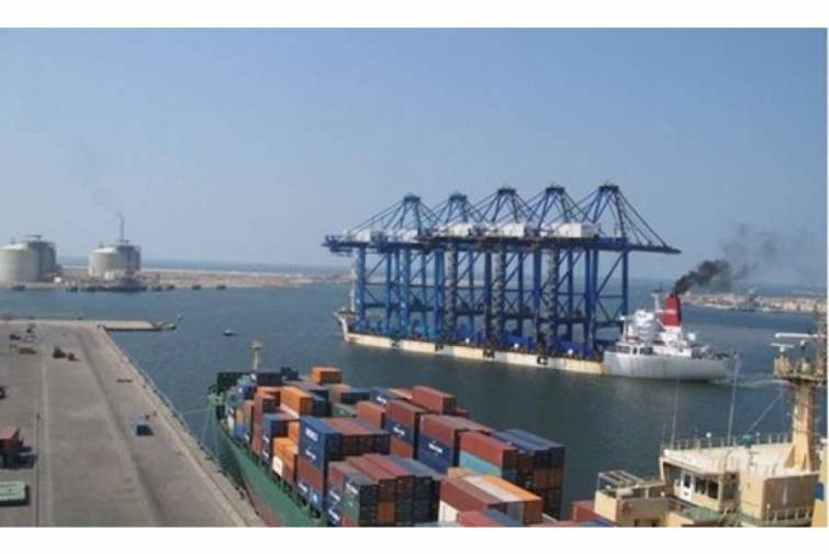 Damietta limanında gəmilərin doğranması zavodu tikiləcək