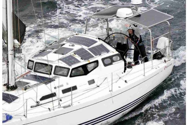 Yaponiyalı gənc 231 günə yaxta ilə dünya turunu başa vurub