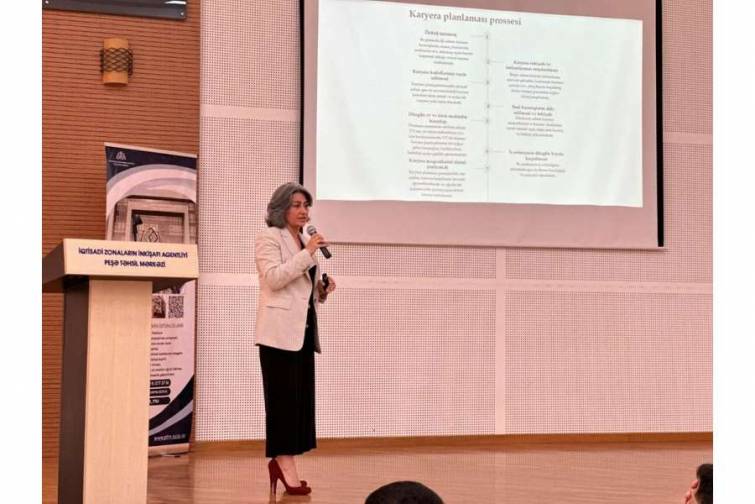 “Karyera planlaması və inkişafı” üzrə seminar keçirilib