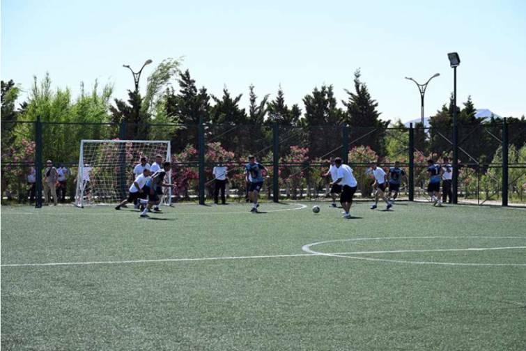 Rusiyanın Xəzər flotiliyasının hərbi gəmiləri Bakı limanını tərk edib