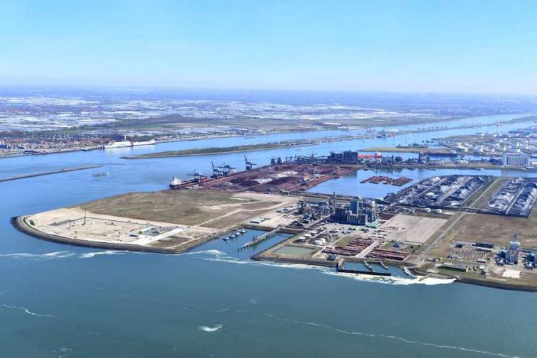 Rotterdam, Antverpen-Brügge və Hamburq limanları lider mövqelərini qoruyub saxlayıblar
