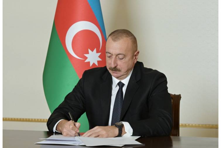 Ş.T.Babayevin Azərbaycan Nəqliyyat və Kommunikasiya Holdinqinin (AZCON-un) icraçı direktoru təyin edilməsi haqqında Azərbaycan Respublikası Prezidentinin Sərəncamı