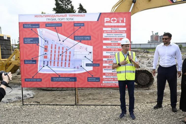 Qazaxıstan Poti limanında yeni terminalın tikintisinə 30 milyon dollar xərcləyib