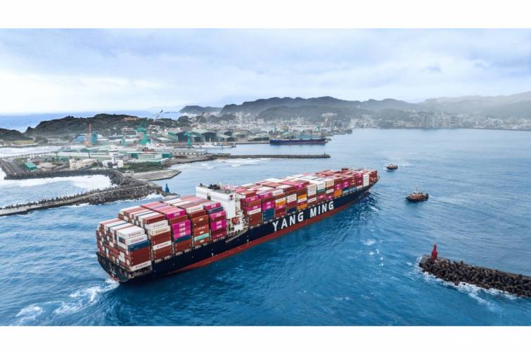 “Yang Ming” tutumu 8-15 min TEU olan 13 konteyner gəmisi alacaq