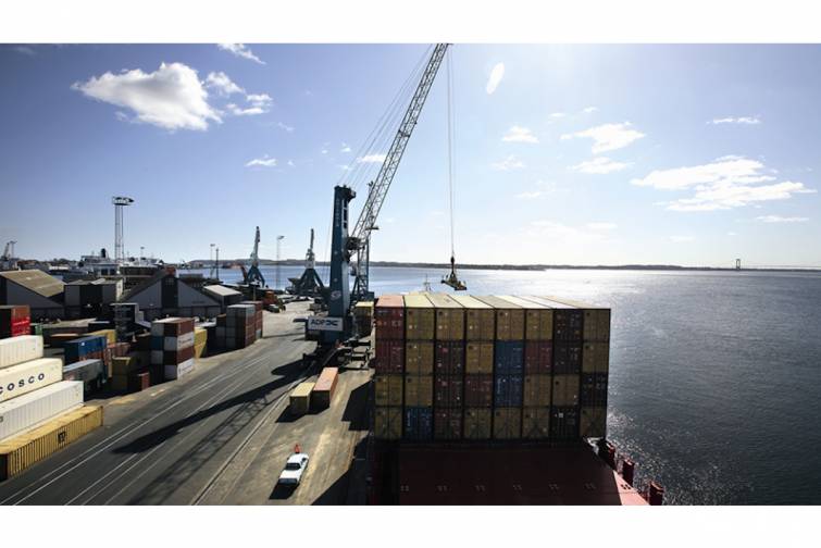 “Brookfield” Danimarkanın “Associated Danish Ports” şirkətinin 14,1 faiz payını alıb