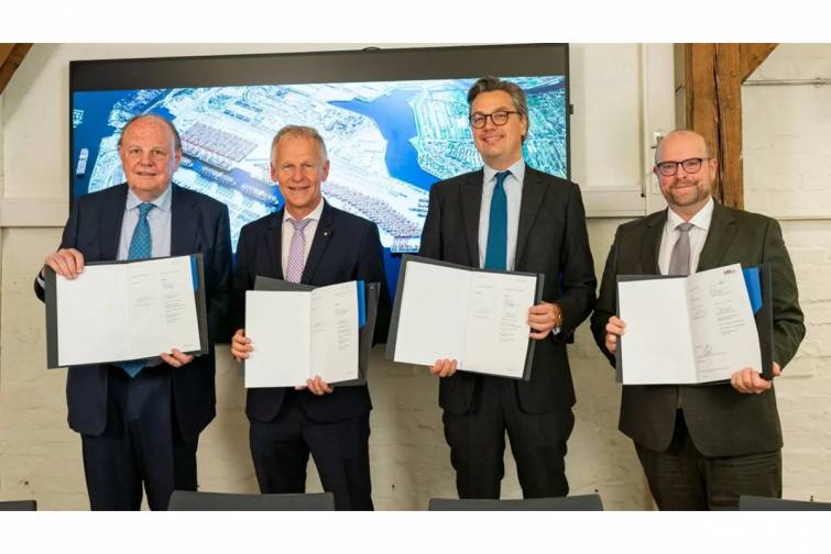 Hamburq Limanında $1.3 milyardlıq irimiqyaslı modernizasiya layihəsinə start verilir