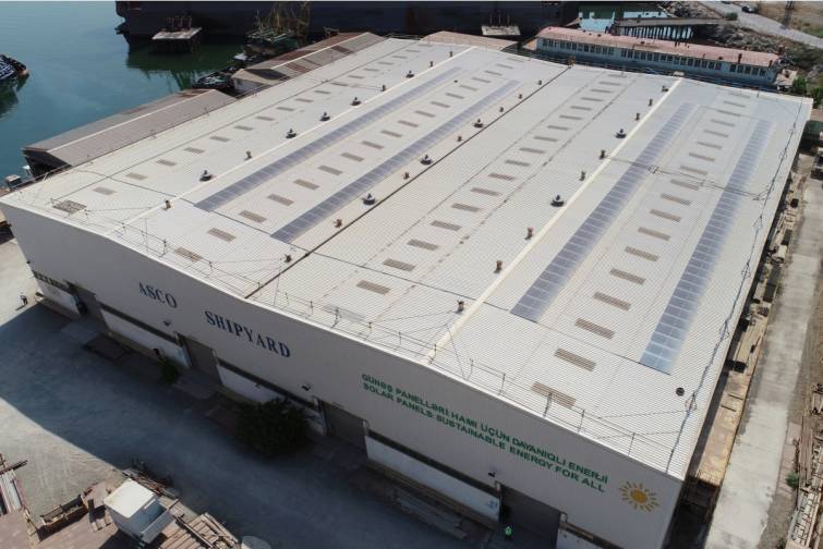 Gəmi təmiri zavodunda quraşdırılmış günəş panelləri vasitəsilə 10 ayda 112 082 kVts enerji hasil olunub