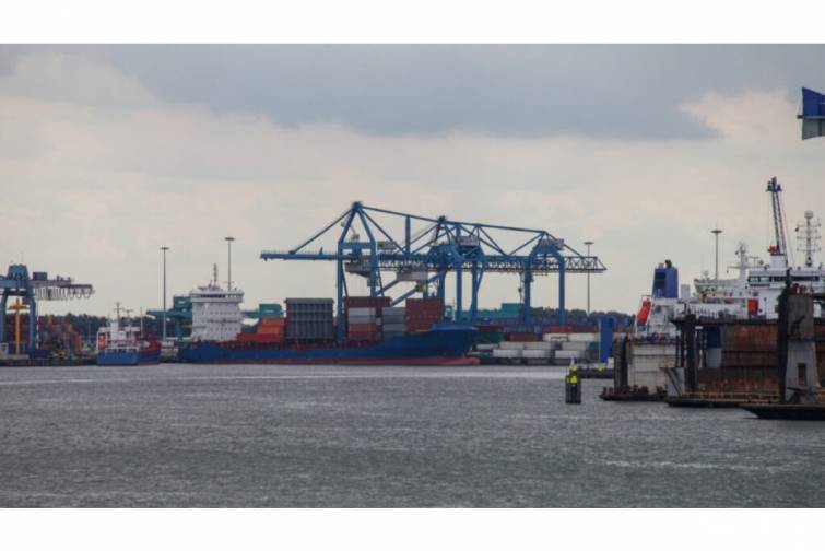 Rotterdam limanı təhl&uuml;kəsizliyi artırmaq &uuml;&ccedil;&uuml;n yeni məlumat sistemi tətbiq edib