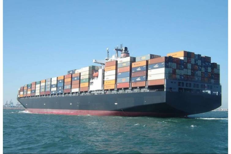 Arktika marşrutu ilə &uuml;zən ilk konteyner gəmisi &Ccedil;indən Avropaya &ccedil;atıb