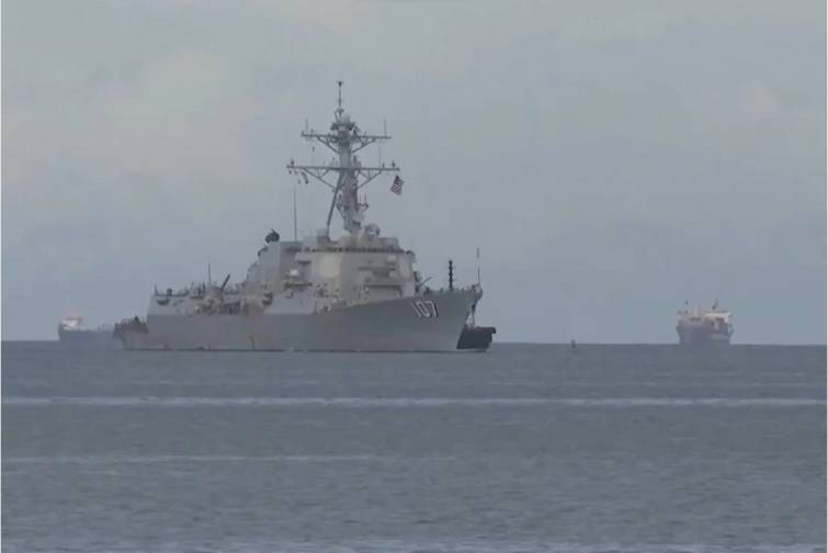 Pentaqon ABŞ HDQ gəmilərini 