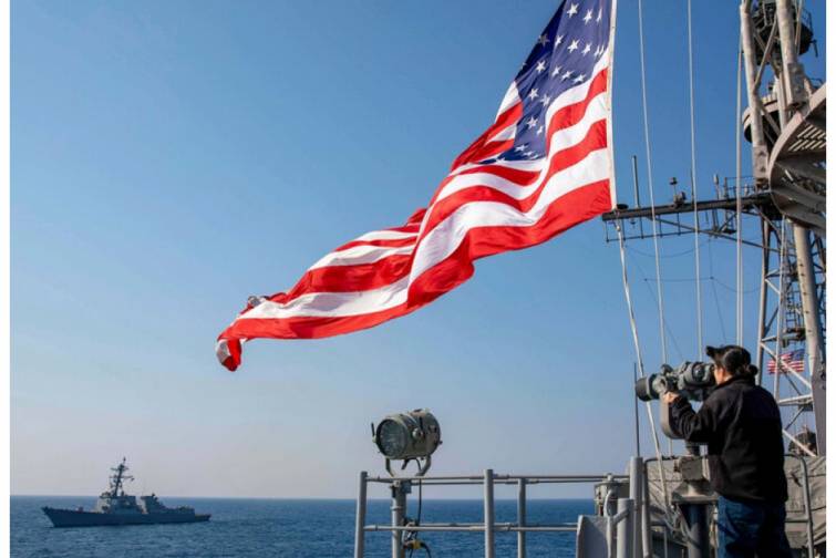 ABŞ Sakit okeanda daha bir gəmini məhv edib