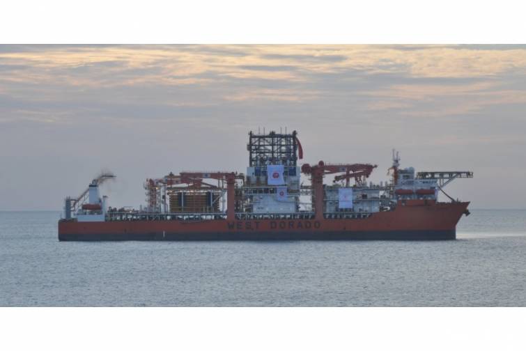 T&uuml;rkiyənin 6-cı qazma gəmisi Mersinə &ccedil;atıb