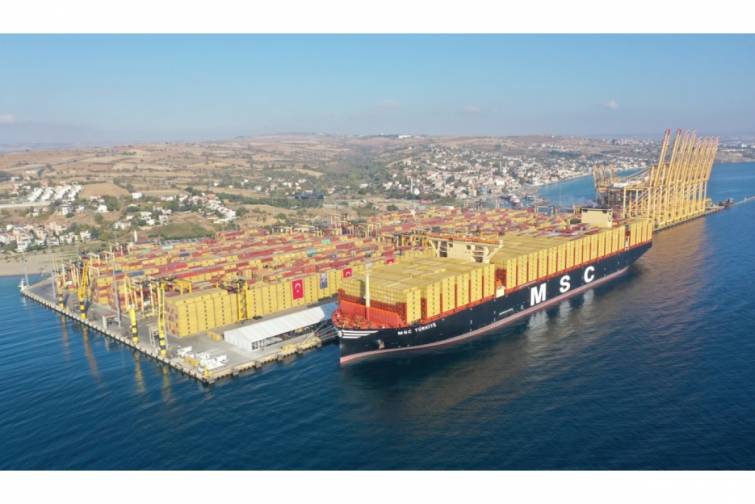 T&uuml;rkiyə limanlarında y&uuml;k d&ouml;vriyyəsi tarixi maksimuma &ccedil;atıb