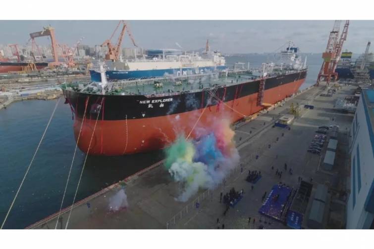 D&uuml;nyanın ilk metanol ikiyanacaqlı ağıllı supertankerı &Ccedil;ində təhvil verilib