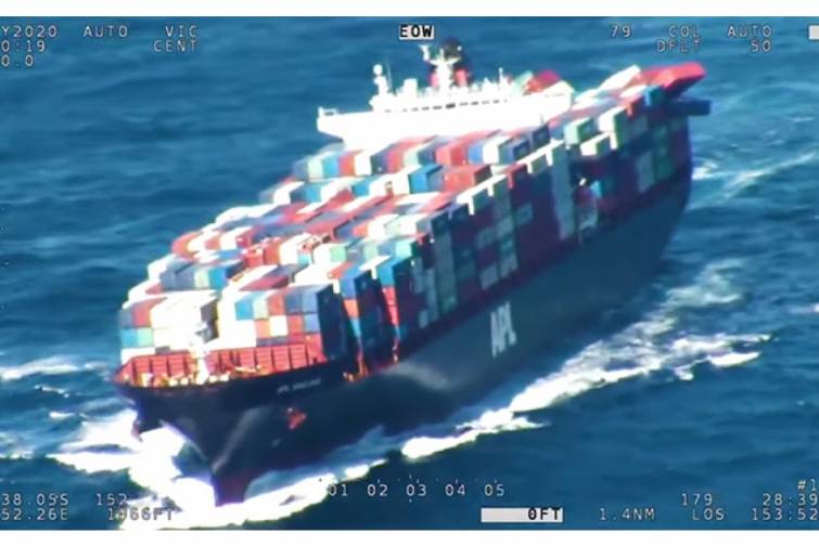 G&uuml;cl&uuml; fırtınalar Avropada konteyner daşımalarını pozub