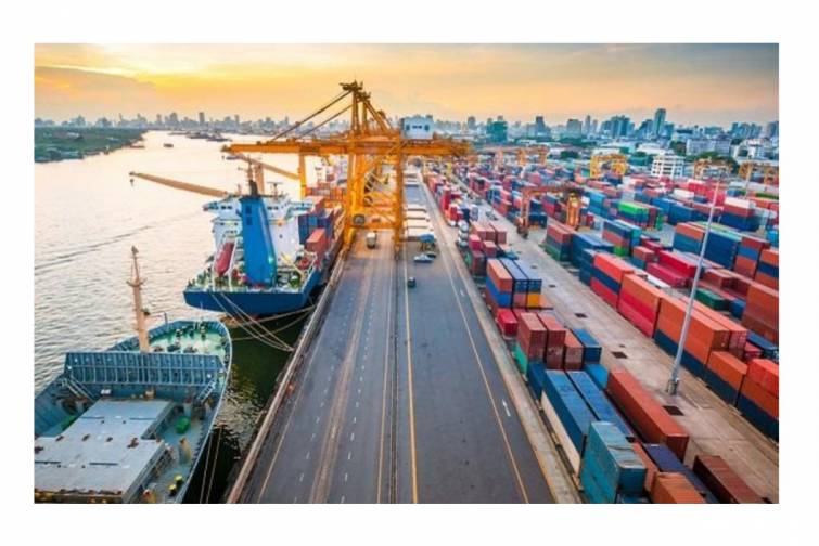 D&uuml;nyada dəniz və y&uuml;k nəqliyyatında saxta daşıyıcılar və oğurluq təhl&uuml;kəsi artır