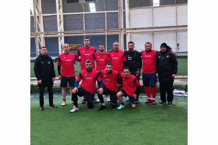 D&ouml;vlət qurumları arasında ke&ccedil;irilən IV minifutbol turnirində dəniz&ccedil;ilər n&ouml;vbəti qələbələrini qazanıblar