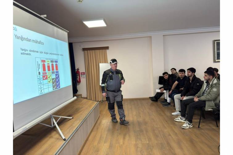 Azərbaycan D&ouml;vlət Dəniz Akademiyasında diplomqabağı təcr&uuml;bəyə start verilib