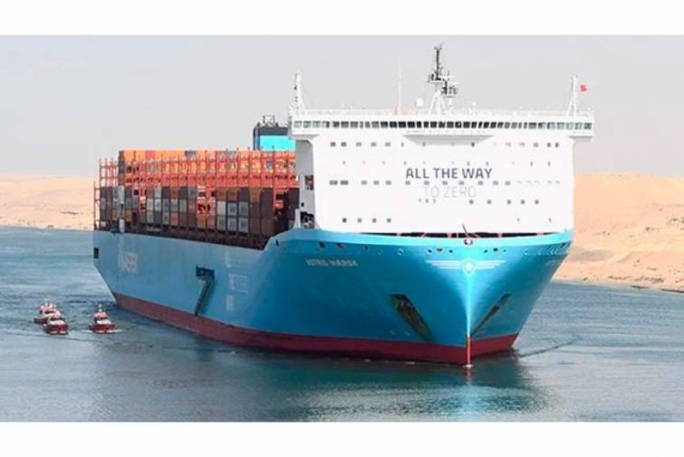 İlk qayıdış: &ldquo;Maersk&rdquo;in flaqmanı S&uuml;veyş kanalında yeni marşrutun yolunu a&ccedil;dı