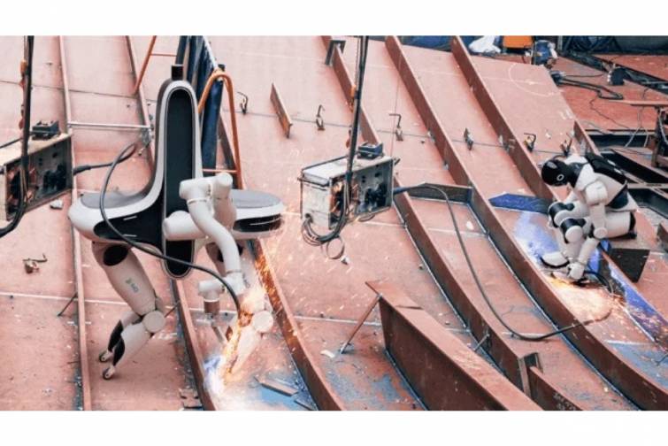 Gəmiqayırma nəhəngi istehsalatda humanoid robotlara ke&ccedil;id edir