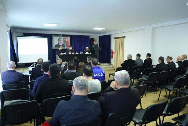 &Uuml;mumd&uuml;nya M&uuml;lki M&uuml;dafiə G&uuml;n&uuml; ilə bağlı tədbir ke&ccedil;irilib